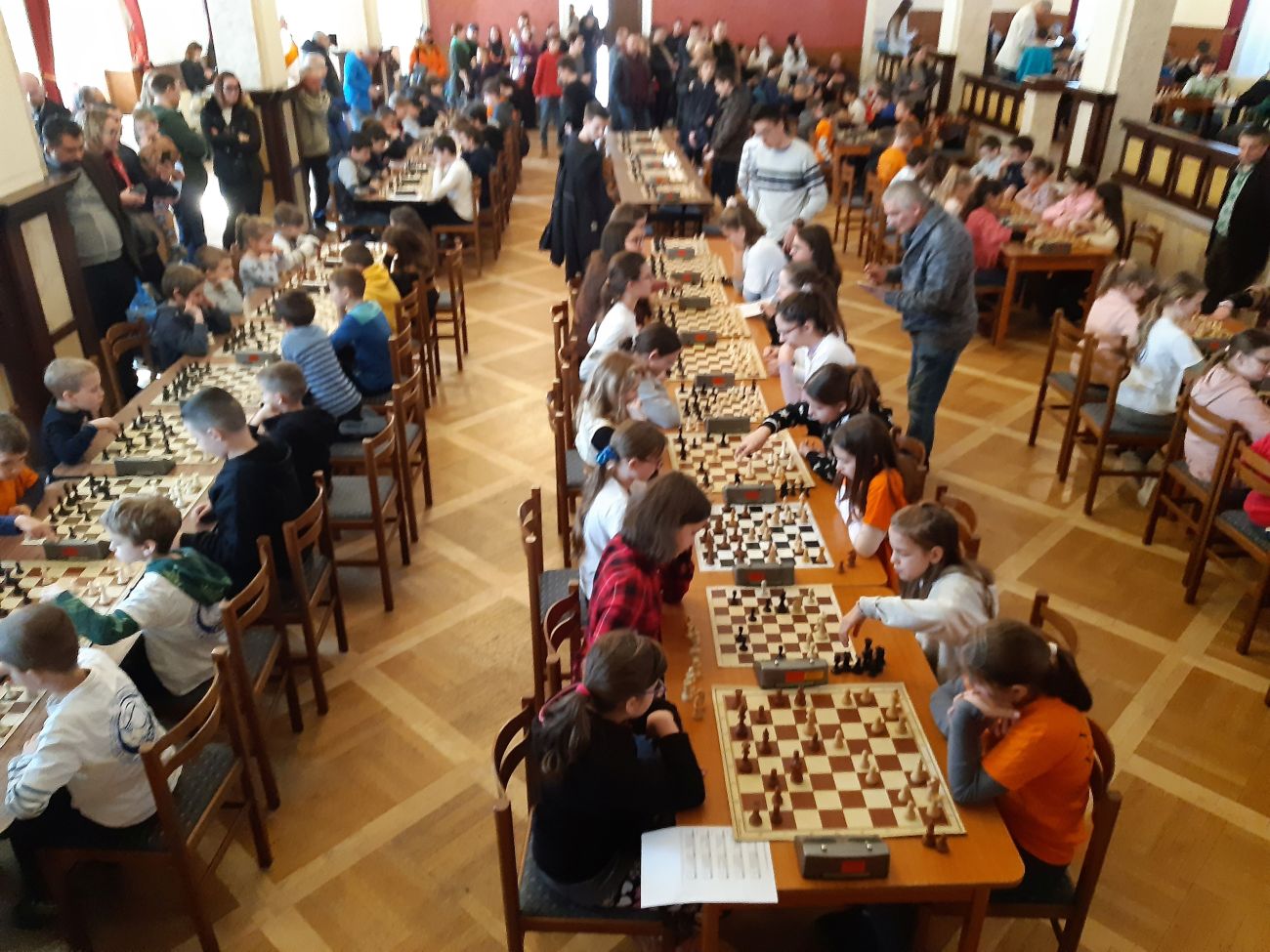 Móron rendezték meg a sakk megyei egyéni diákolimpia döntőjét